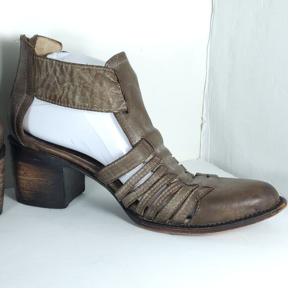 FREEBIRD BY STEVEN Women's US 9M Brown Leather Distressed Cut Out Booties Boots - Picture 6 of 16